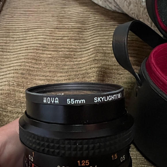 Vintage still working KONICA camera lens and casing 28mm f3.5 - Picture 6 of 8